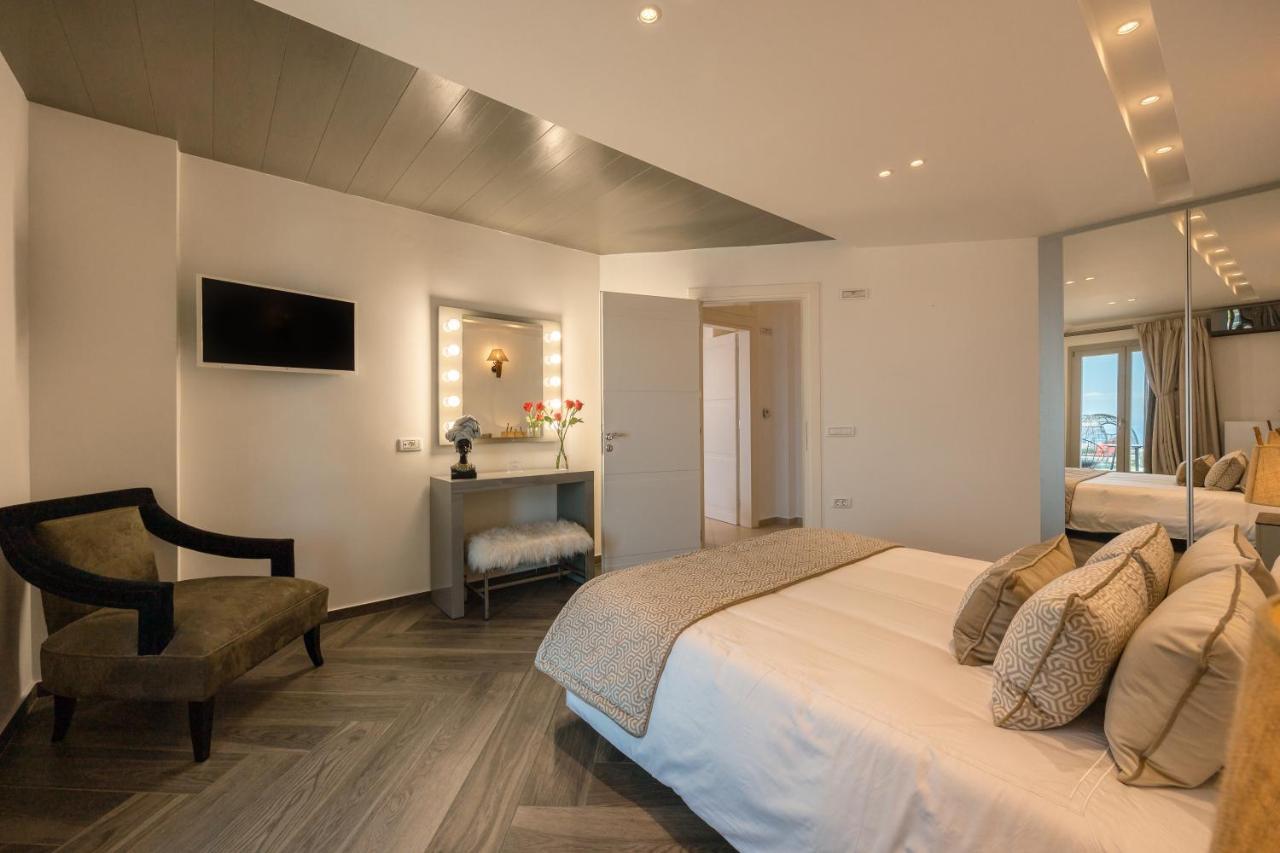 Santorini Grand Luxury Villas Ημεροβίγλι Εξωτερικό φωτογραφία